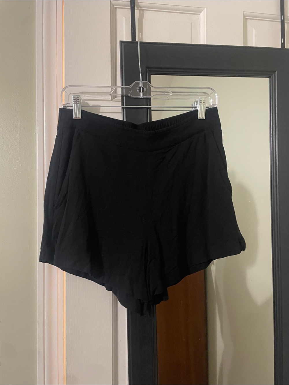 Women's Black Casual Linen Shorts